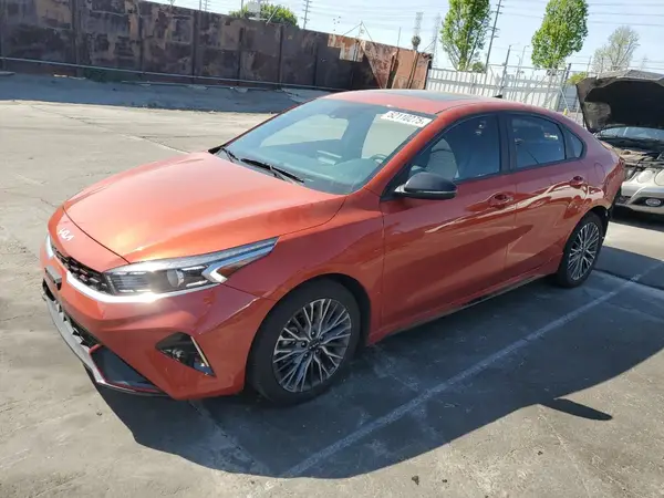 3KPF54AD0NE498364 2022 KIA FORTE - Image 1