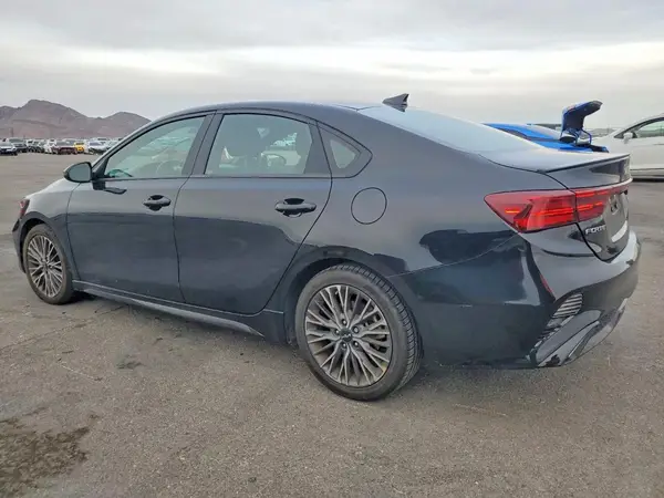 3KPF54AD0NE503014 2022 KIA FORTE - Image 2