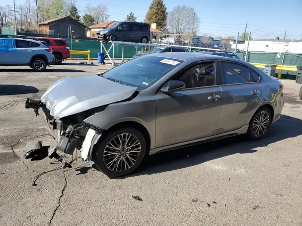 3KPF54AD0NE504535 2022 KIA FORTE - Image 1