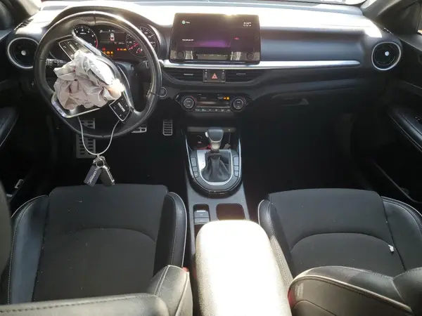 3KPF54AD0NE504535 2022 KIA FORTE - Image 8