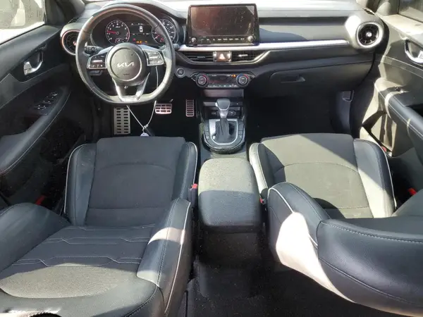 3KPF54AD0PE530734 2023 KIA FORTE - Image 8