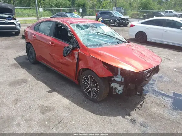 3KPF54AD0PE533889 2023 KIA FORTE - Image 1