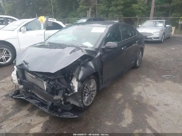 3KPF54AD0PE549543 2023 KIA FORTE - Image 2