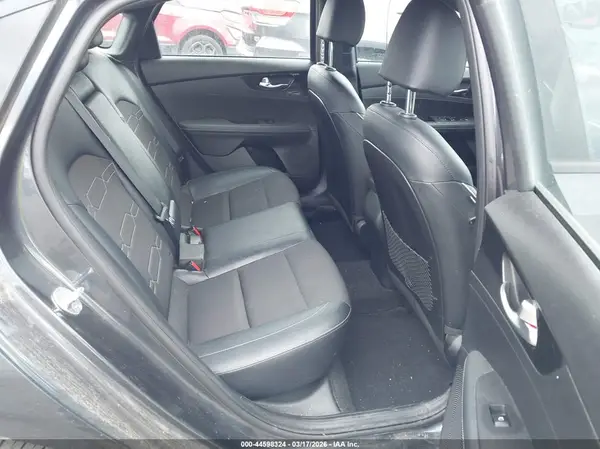 3KPF54AD0PE549557 2023 KIA FORTE - Image 8