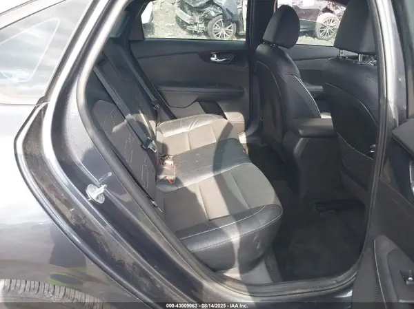3KPF54AD0PE550207 2023 KIA FORTE - Image 8
