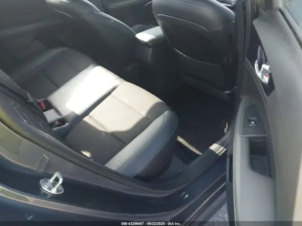 3KPF54AD0PE555813 2023 KIA FORTE - Image 8