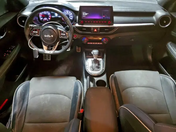 3KPF54AD0PE556069 2023 KIA FORTE - Image 8