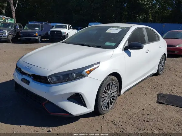 3KPF54AD0PE557853 2023 KIA FORTE - Image 2