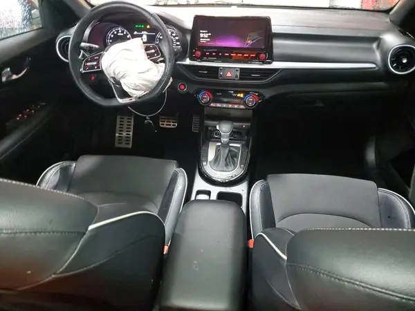3KPF54AD0PE560980 2023 KIA FORTE - Image 8
