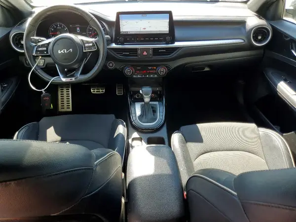 3KPF54AD0PE563362 2023 KIA FORTE - Image 8