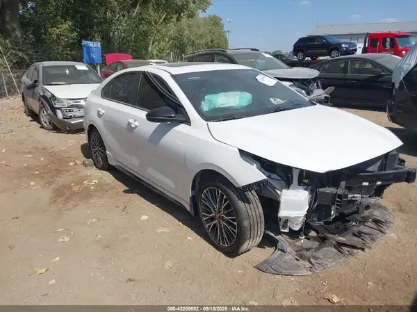 3KPF54AD0PE563619 2023 KIA FORTE - Image 1