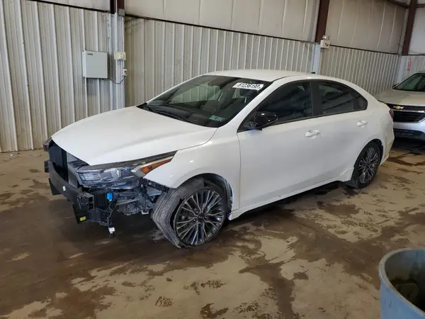 3KPF54AD0PE572904 2023 KIA FORTE - Image 1