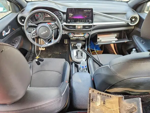 3KPF54AD0PE578086 2023 KIA FORTE - Image 8