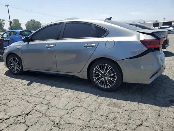 3KPF54AD0PE579643 2023 KIA FORTE - Image 2