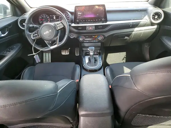3KPF54AD0PE580663 2023 KIA FORTE - Image 8