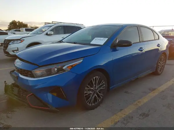 3KPF54AD0PE587046 2023 KIA FORTE - Image 2
