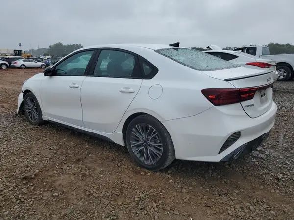 3KPF54AD0PE592375 2023 KIA FORTE - Image 2