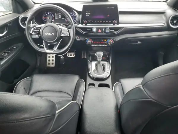 3KPF54AD0PE592375 2023 KIA FORTE - Image 8