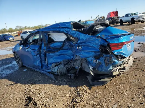 3KPF54AD0PE594207 2023 KIA FORTE - Image 2