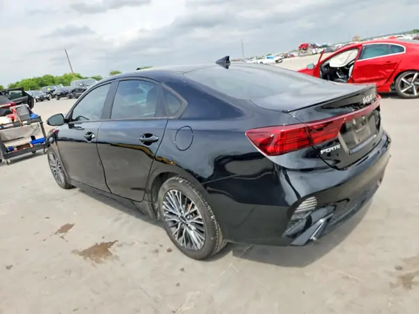 3KPF54AD0PE613001 2023 KIA FORTE - Image 2