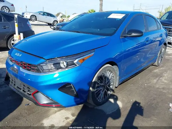 3KPF54AD0PE621728 2023 KIA FORTE - Image 2