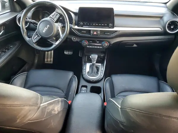 3KPF54AD0PE623723 2023 KIA FORTE - Image 8