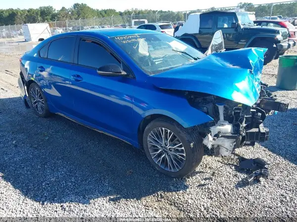 3KPF54AD0PE624063 2023 KIA FORTE - Image 1