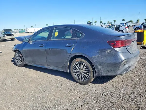 3KPF54AD0PE625634 2023 KIA FORTE - Image 2