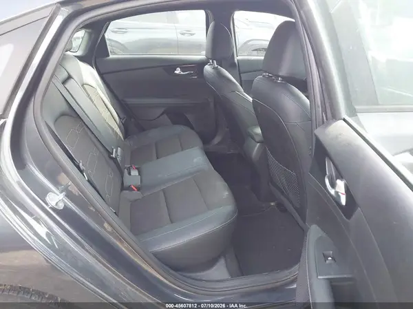 3KPF54AD0PE631546 2023 KIA FORTE - Image 8