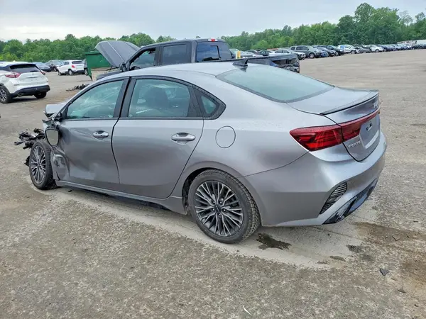 3KPF54AD0PE632213 2023 KIA FORTE - Image 2