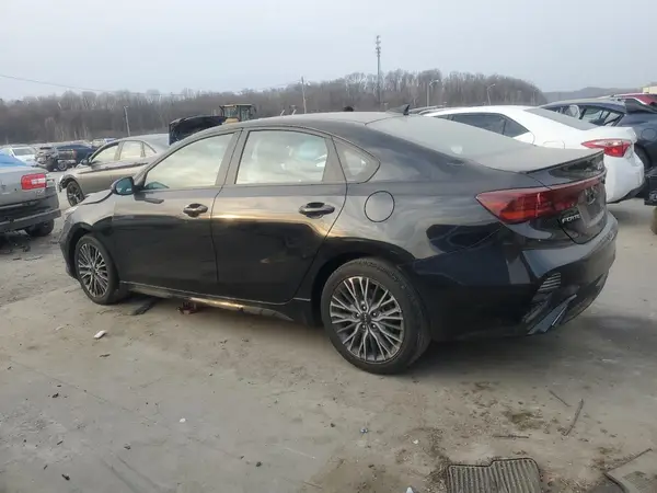 3KPF54AD0PE640229 2023 KIA FORTE - Image 2