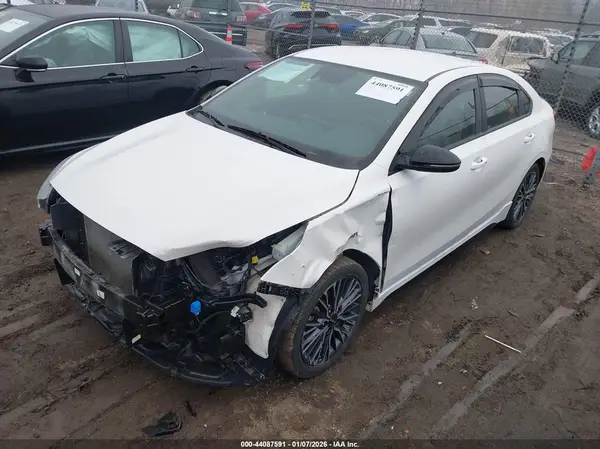 3KPF54AD0PE642630 2023 KIA FORTE - Image 2