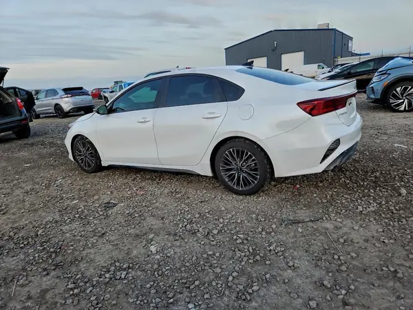 3KPF54AD0PE650453 2023 KIA FORTE - Image 2