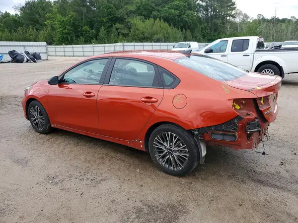 3KPF54AD0PE652185 2023 KIA FORTE - Image 2