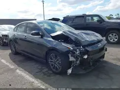 3KPF54AD0PE657225 2023 KIA FORTE