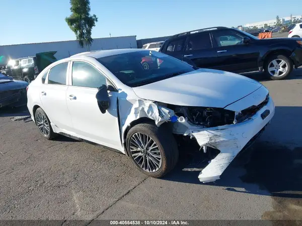 3KPF54AD0PE658293 2023 KIA FORTE - Image 1