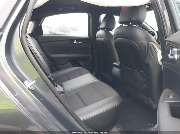 3KPF54AD0PE658617 2023 KIA FORTE - Image 8