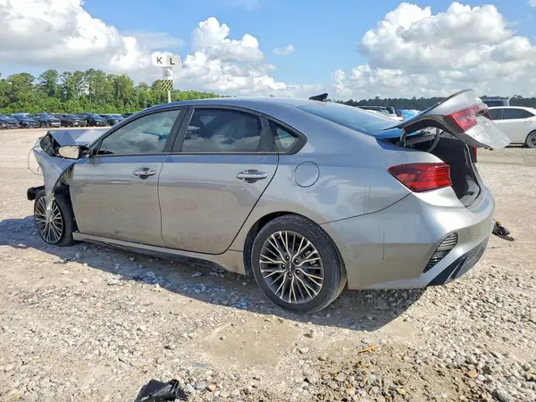 3KPF54AD0PE663235 2023 KIA FORTE - Image 2