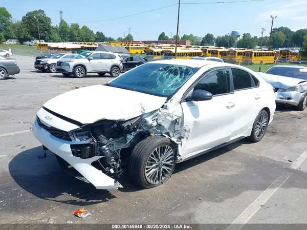 3KPF54AD0PE667625 2023 KIA FORTE - Image 2