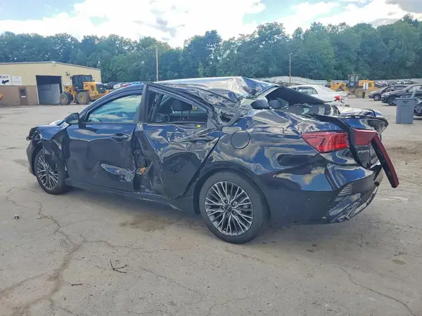3KPF54AD0PE668385 2023 KIA FORTE - Image 2