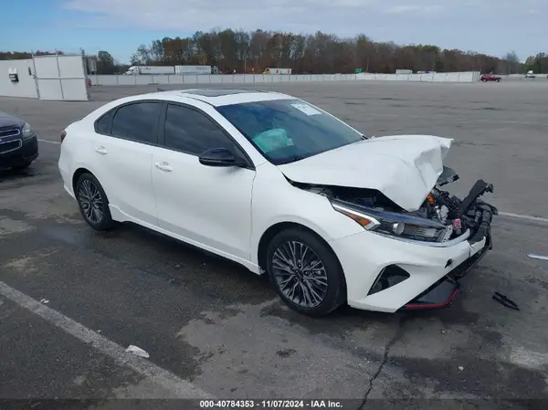 3KPF54AD0PE670069 2023 KIA FORTE - Image 1
