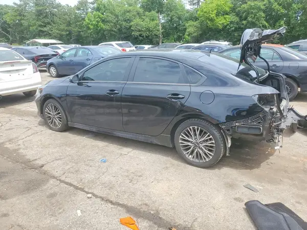 3KPF54AD0PE673604 2023 KIA FORTE - Image 2