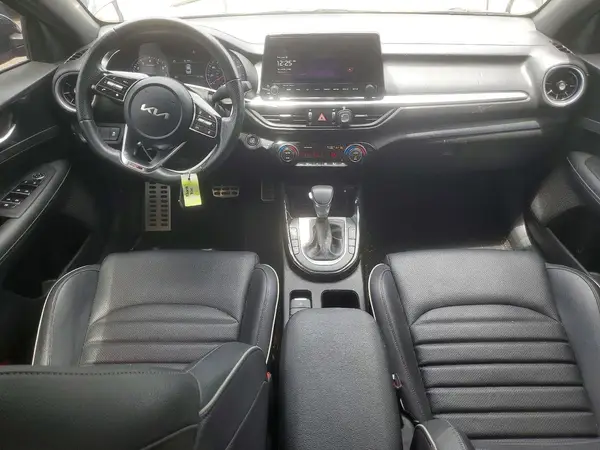 3KPF54AD0PE673604 2023 KIA FORTE - Image 8