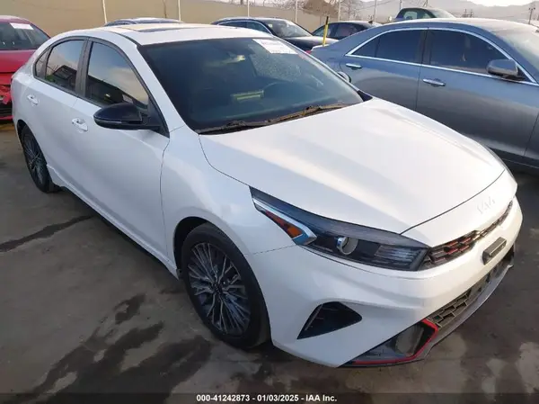 3KPF54AD0PE673666 2023 KIA FORTE - Image 1