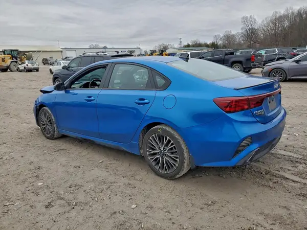 3KPF54AD0PE685607 2023 KIA FORTE - Image 2