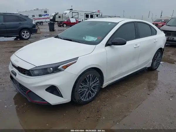 3KPF54AD0PE689379 2023 KIA FORTE - Image 2