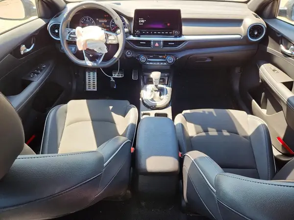 3KPF54AD0RE705728 2024 KIA FORTE - Image 8