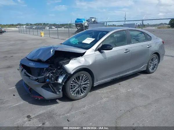 3KPF54AD0RE706023 2024 KIA FORTE - Image 2