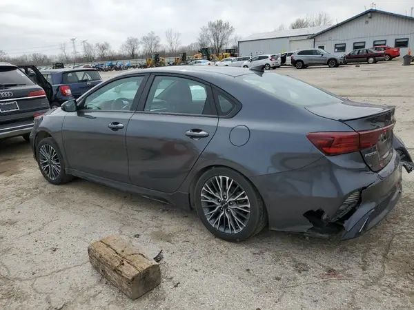 3KPF54AD0RE711092 2024 KIA FORTE - Image 2