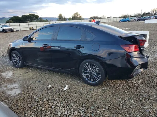 3KPF54AD0RE714381 2024 KIA FORTE - Image 2